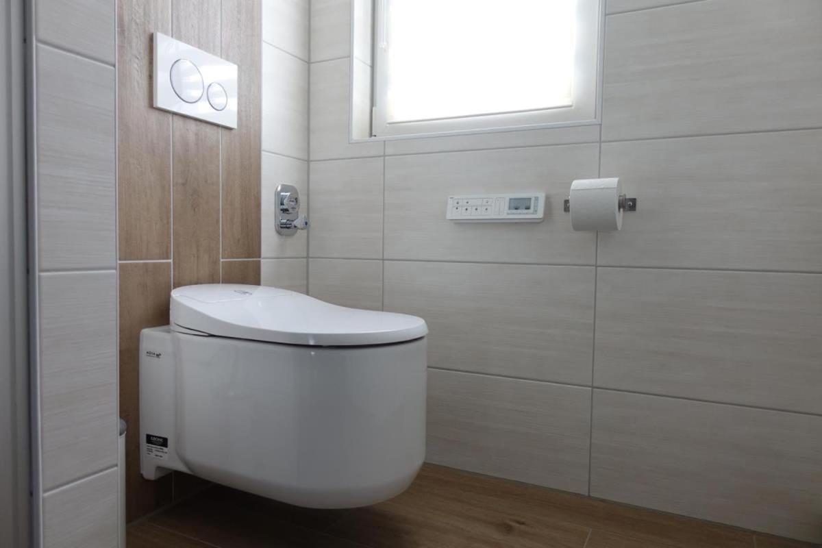 Ferienwohnung De Windroos Born Esterno foto