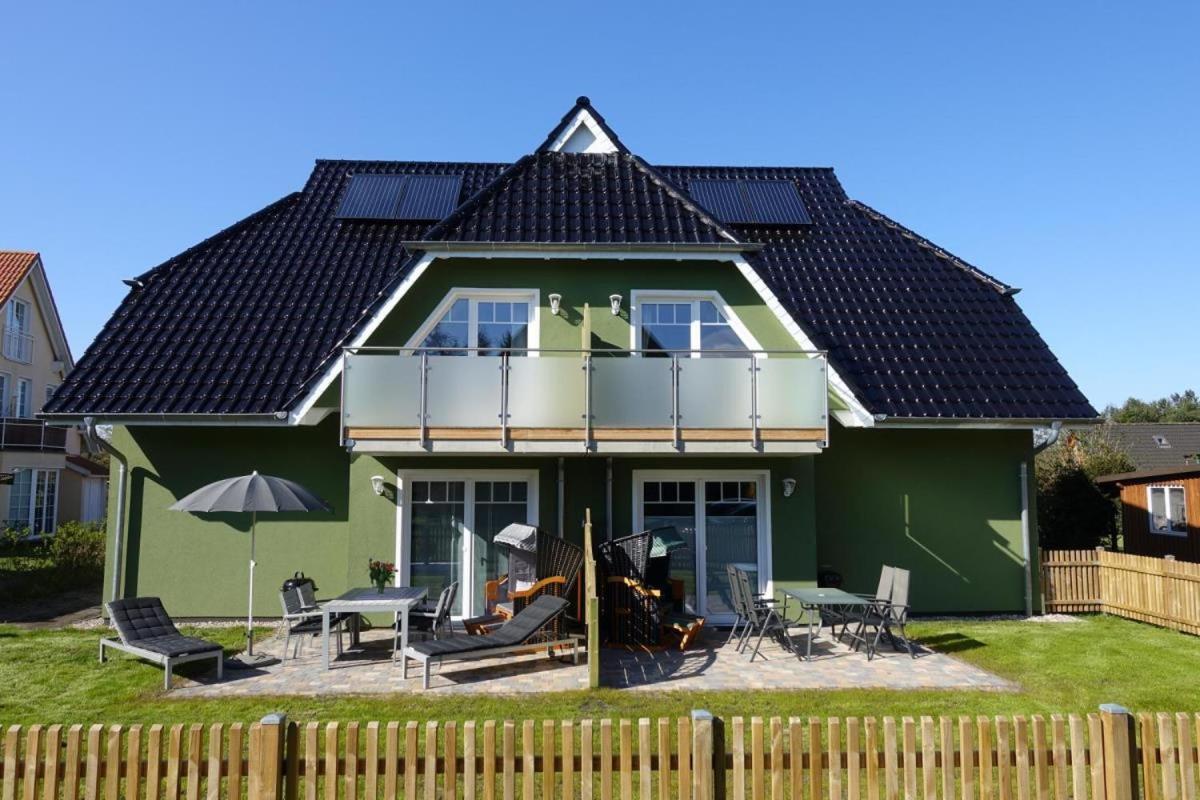 Ferienwohnung De Windroos Born Esterno foto