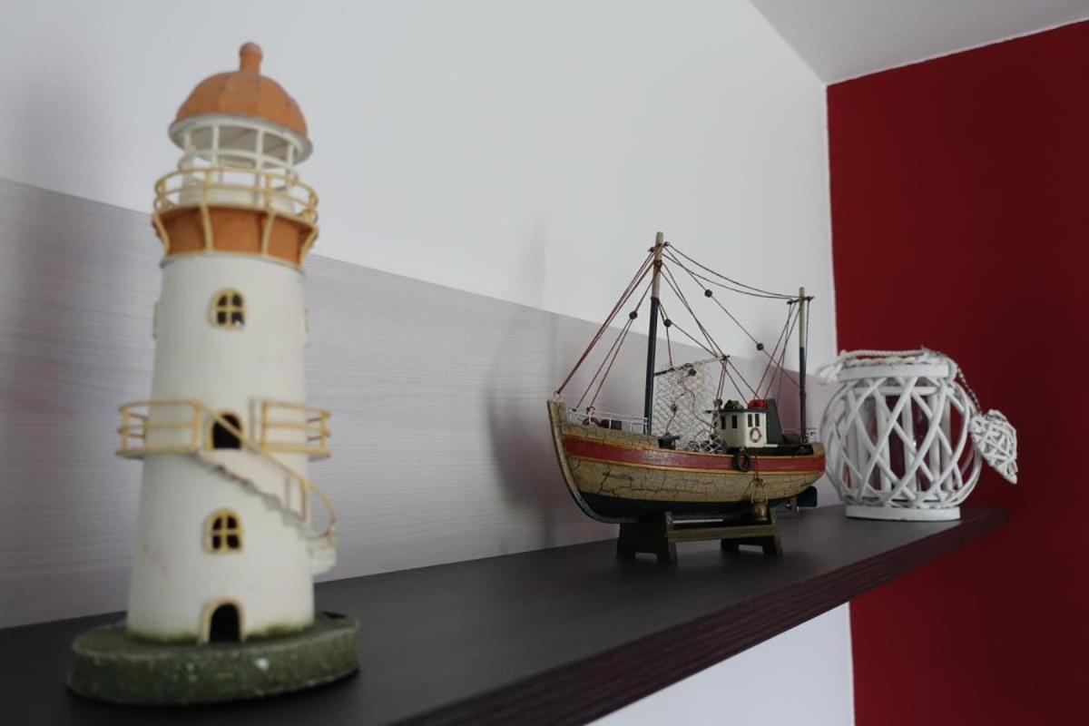 Ferienwohnung De Windroos Born Esterno foto