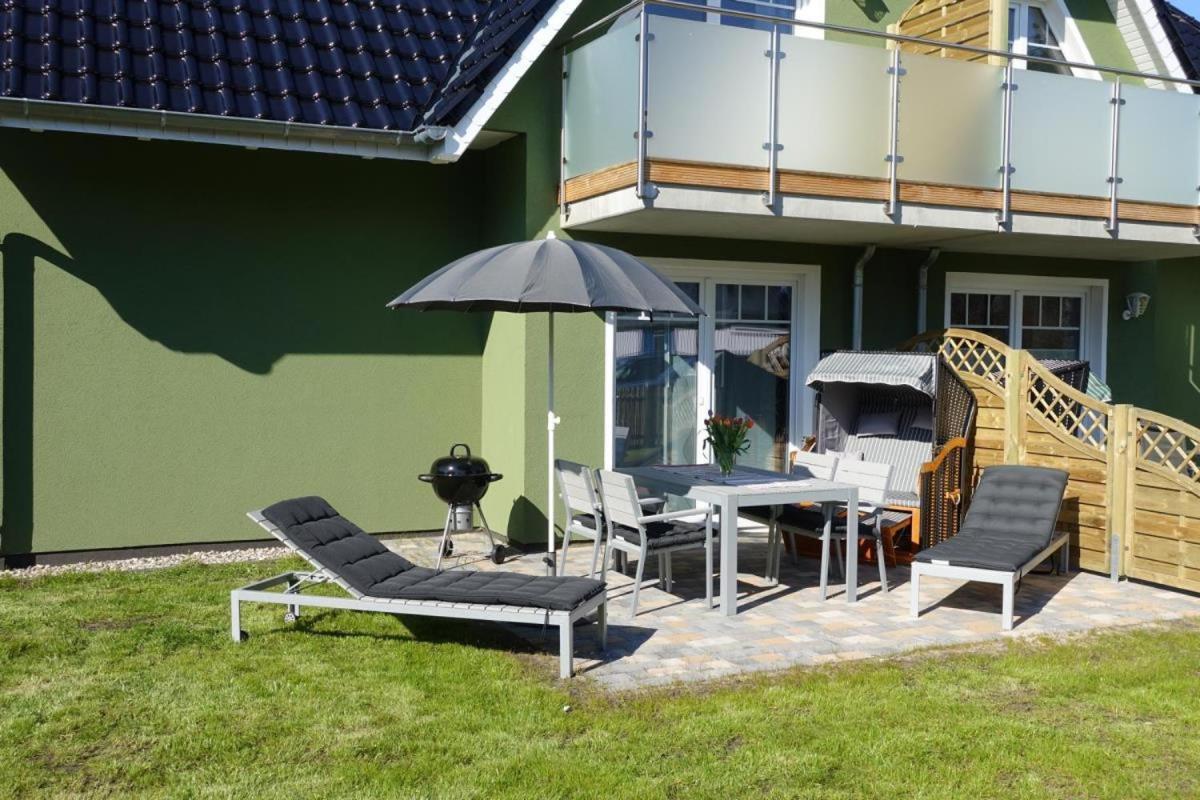 Ferienwohnung De Windroos Born Esterno foto